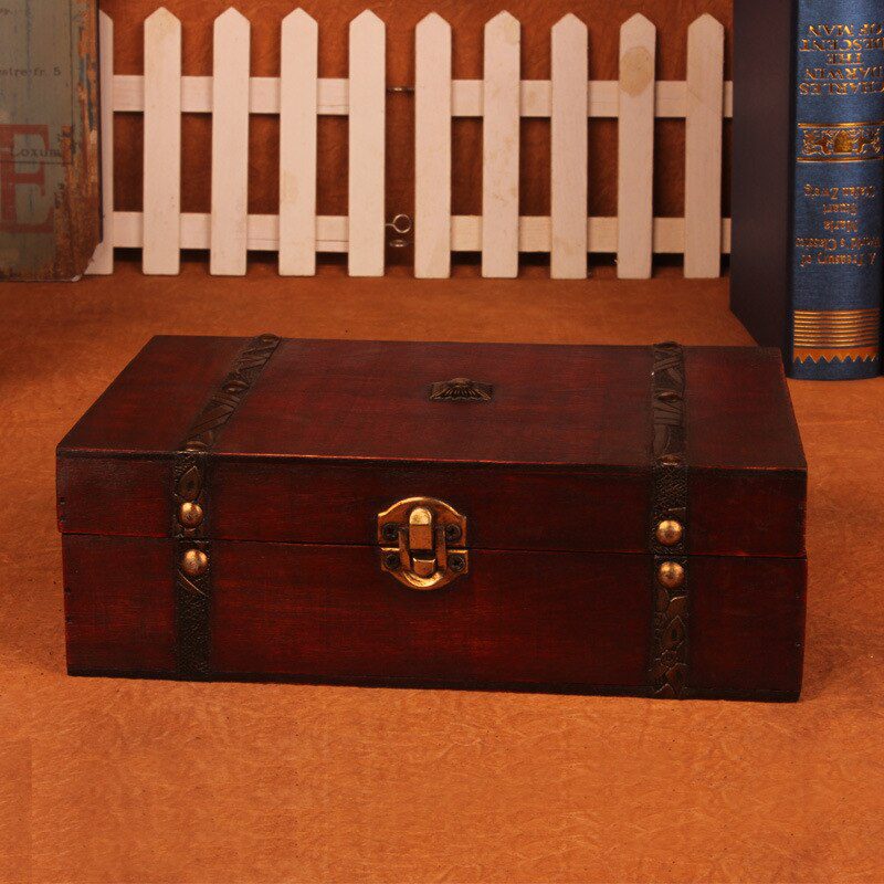 Stylish Vintage Wooden Box Wooden box with Lock Jewelry Treasure Chest Case Organizer Manual Wood Box Desktop Storage Box
