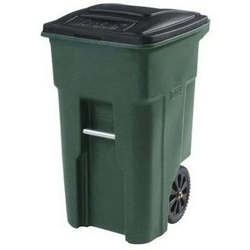 Toter Residential Heavy Duty 2-Wheeled Trash Can with Attached Lid